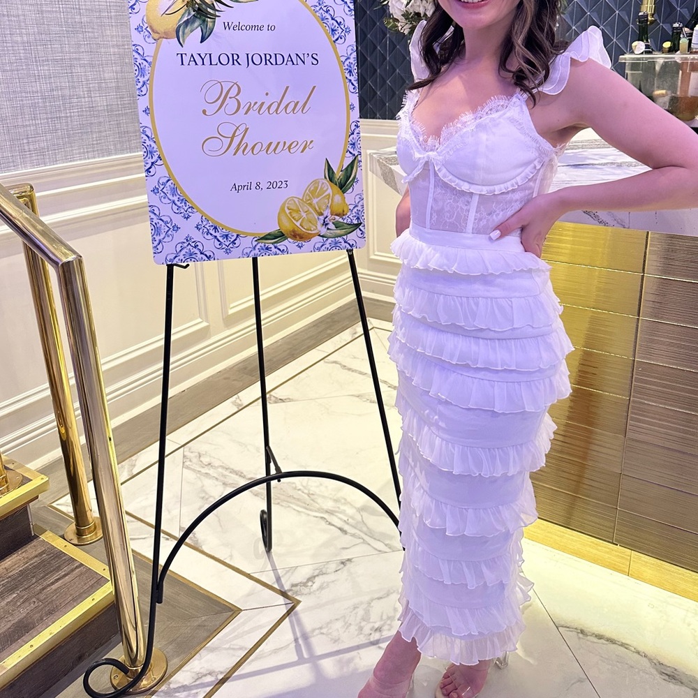 V Chapman worn once!